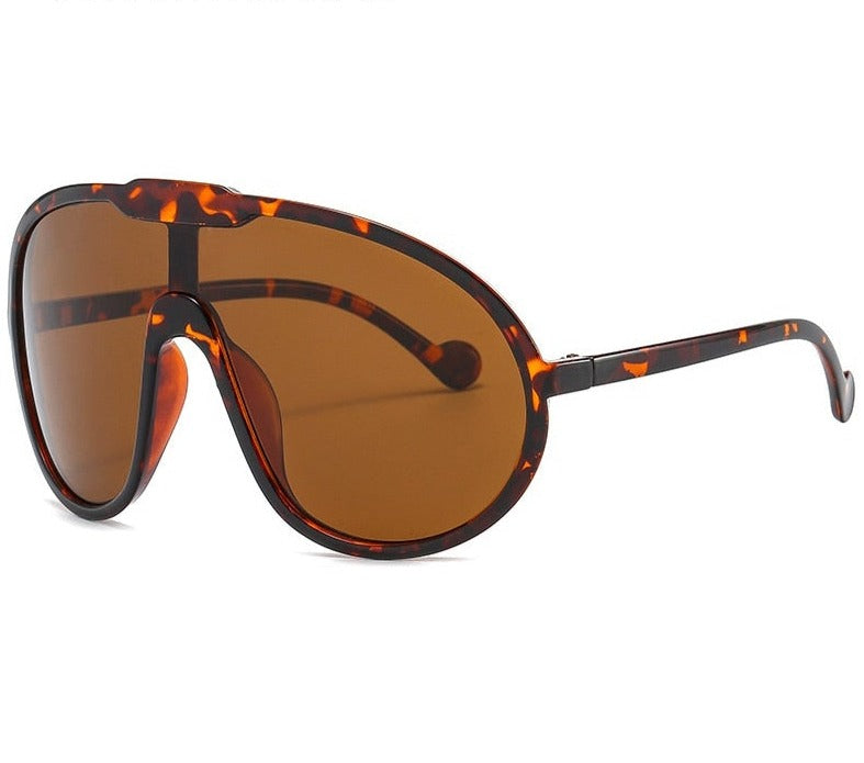 Leopard print round sunglasses