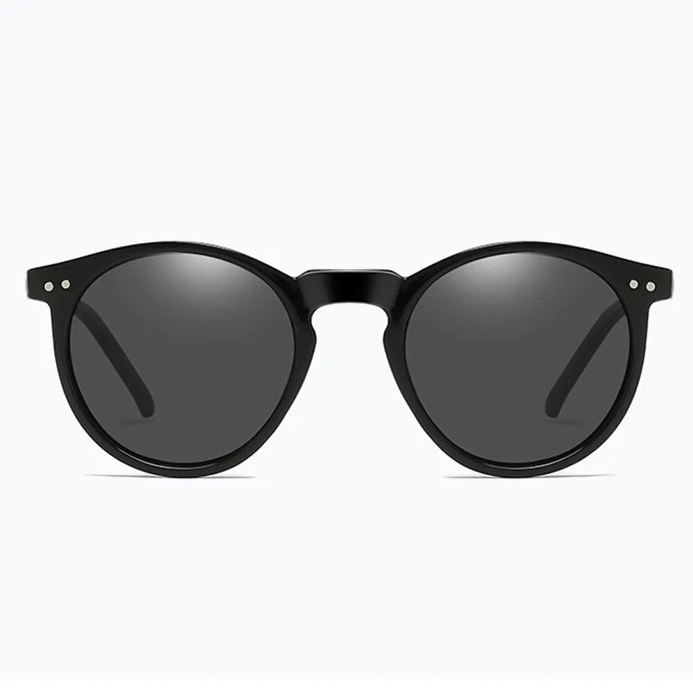 black round sunglasses 