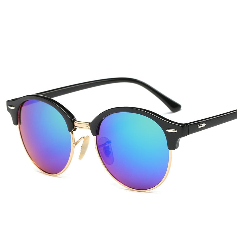 blue round sunglasses